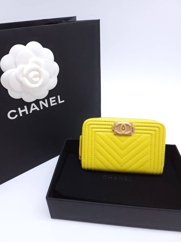 Boy Chevron Zipper Card Wallet Lime Chanel
