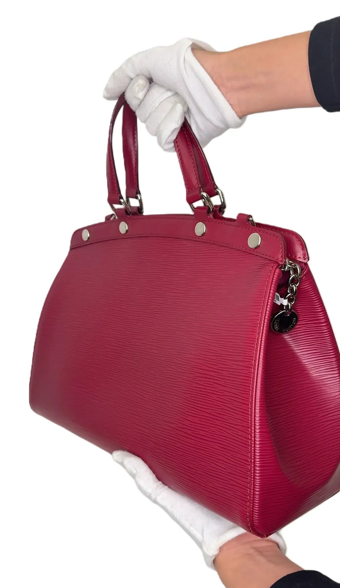 Louis Vuitton Epi Leather Brea MM B22-05
