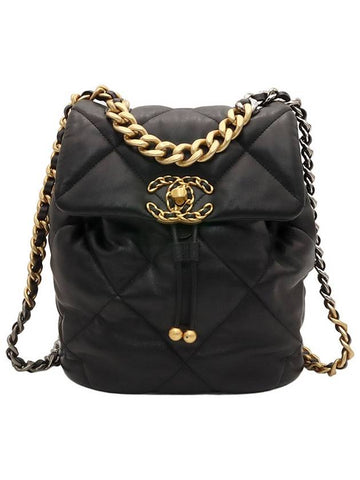 Black lambskin 19 chain backpack Chanel