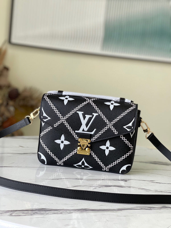 Beaunoirr Lu-Vi bags - 5457