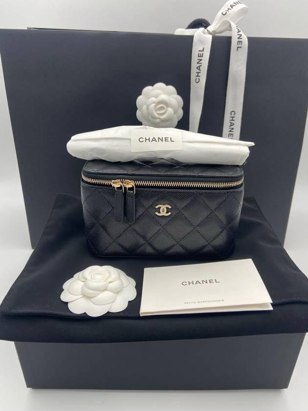 Classic Caviar Vanity Cross Bag Gold Plated Black Chanel