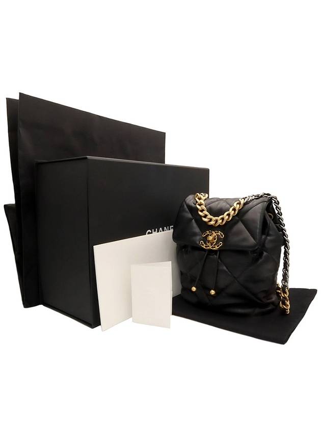 Black lambskin 19 chain backpack Chanel