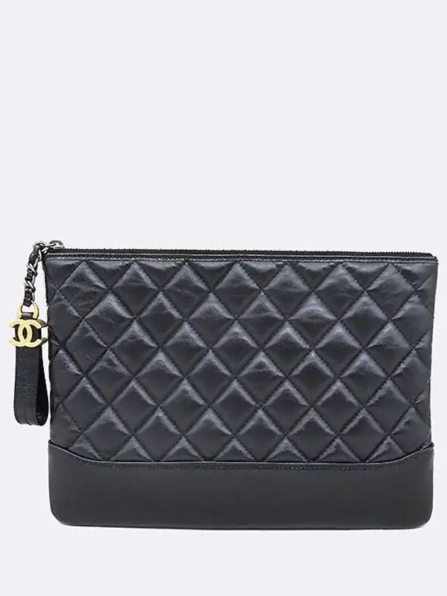 A84287 Black  Leather Quilted Gabriel New Medium Clutch Bag Chanel