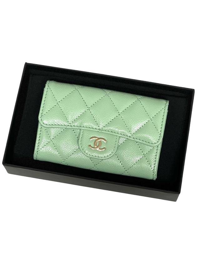 Classic Gold Logo Grained Shiny Calfskin Card Wallet Light Green Chanel
