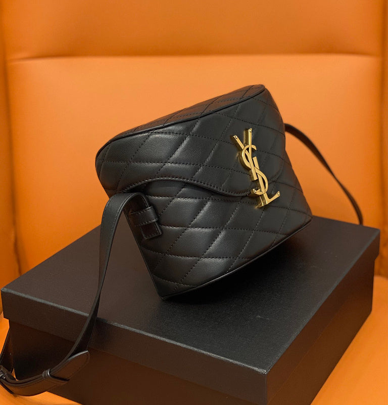 Beaunoirr - Yves Saint Laurent - Bags - 296