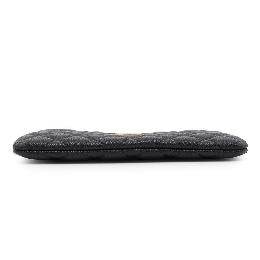 CHANEL Matelasse CC Logo Flat Pouch BlackAP3525 Caviar Leather