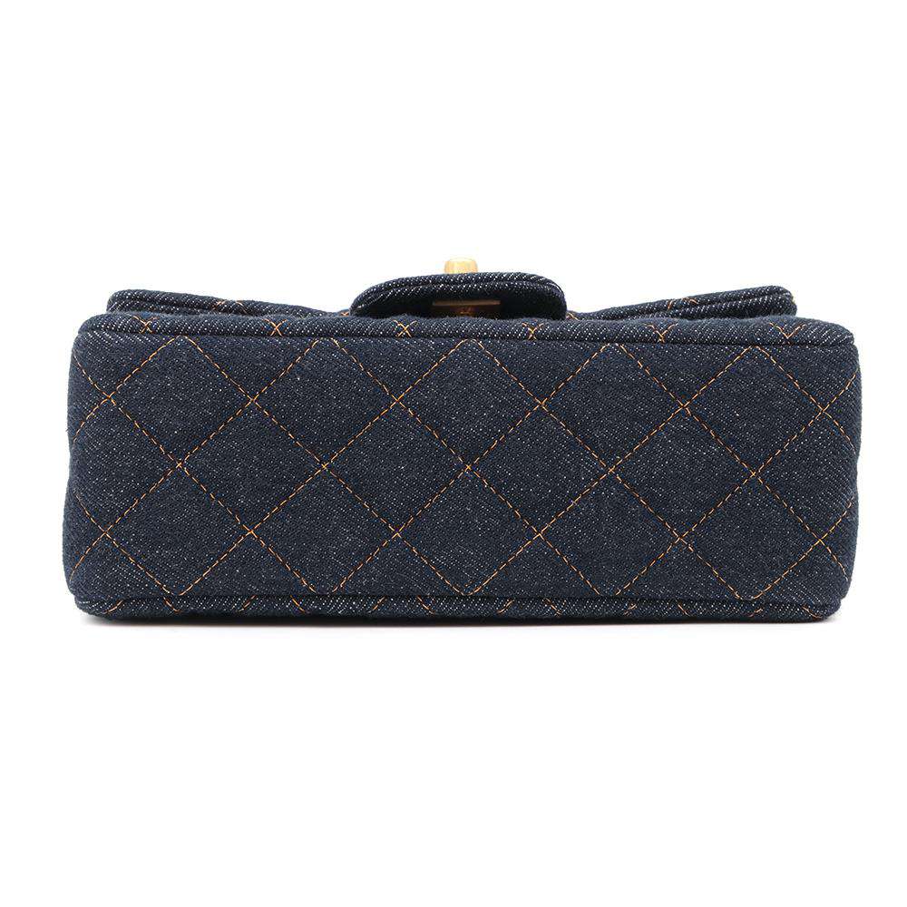 CHANEL Mini Matelasse ChainShoulder Bag BlueA69900 Denim Size 20