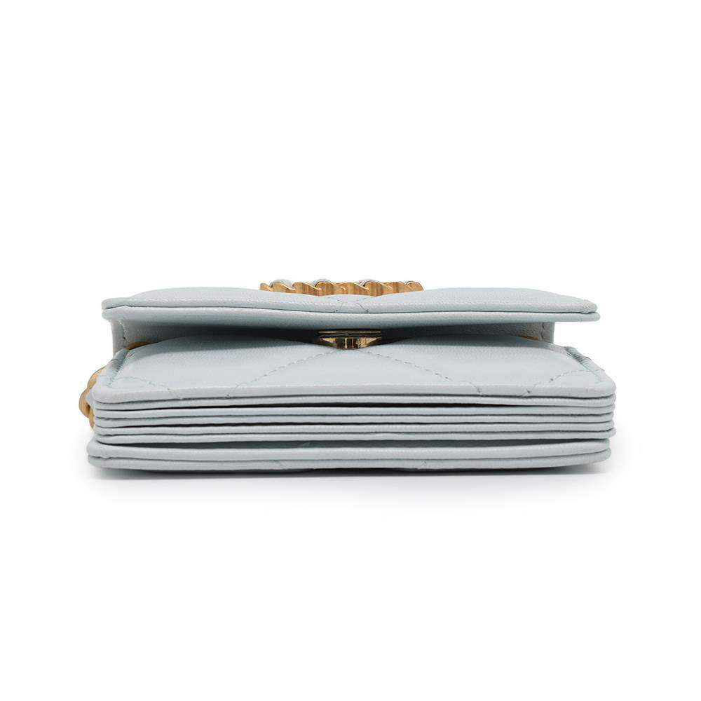 CHANEL CHANEL19 Chain Flap Wallet Light BlueAP1787 Lambskin