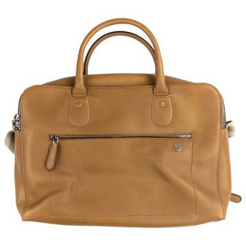 Gucci camel leather bag