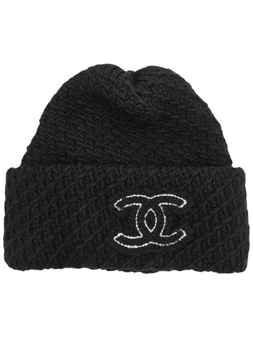 CC logo cashmere beanie black Chanel