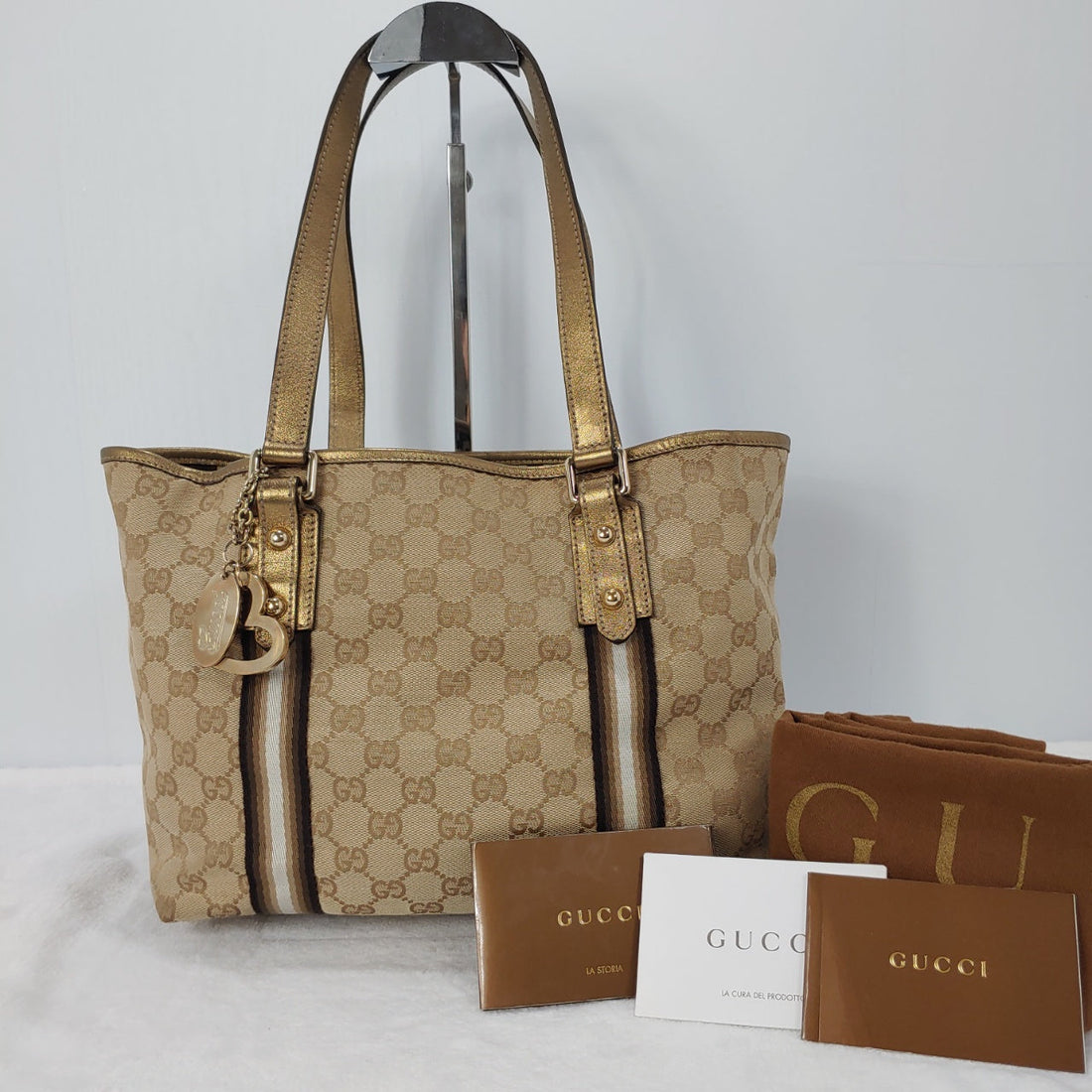 Gucci Charm Decoration Shoulder Bag 137396 41217671