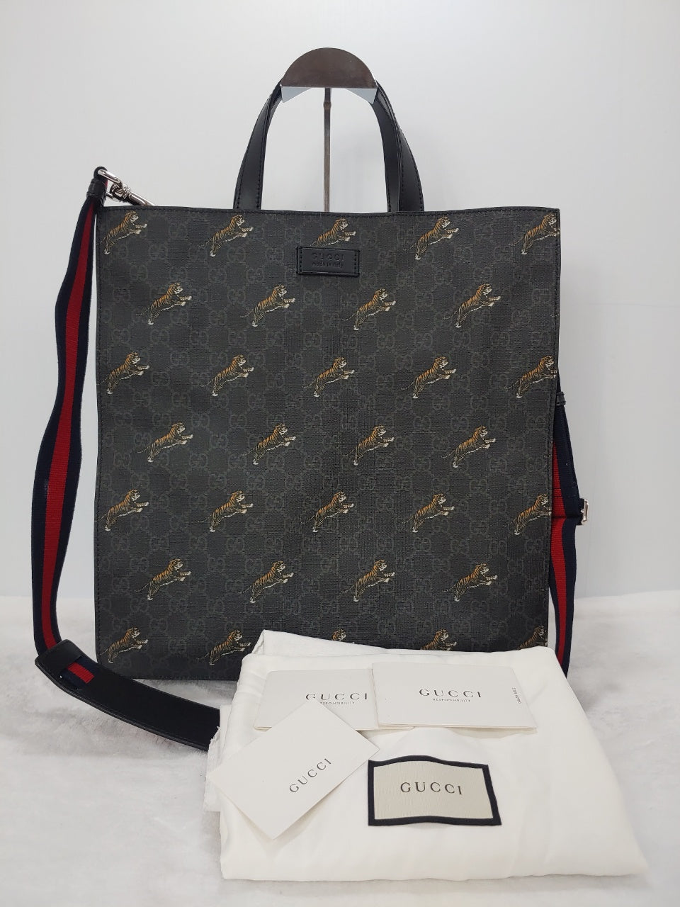 Gucci Tiger Tote Bag Crossbody 495559 41288711