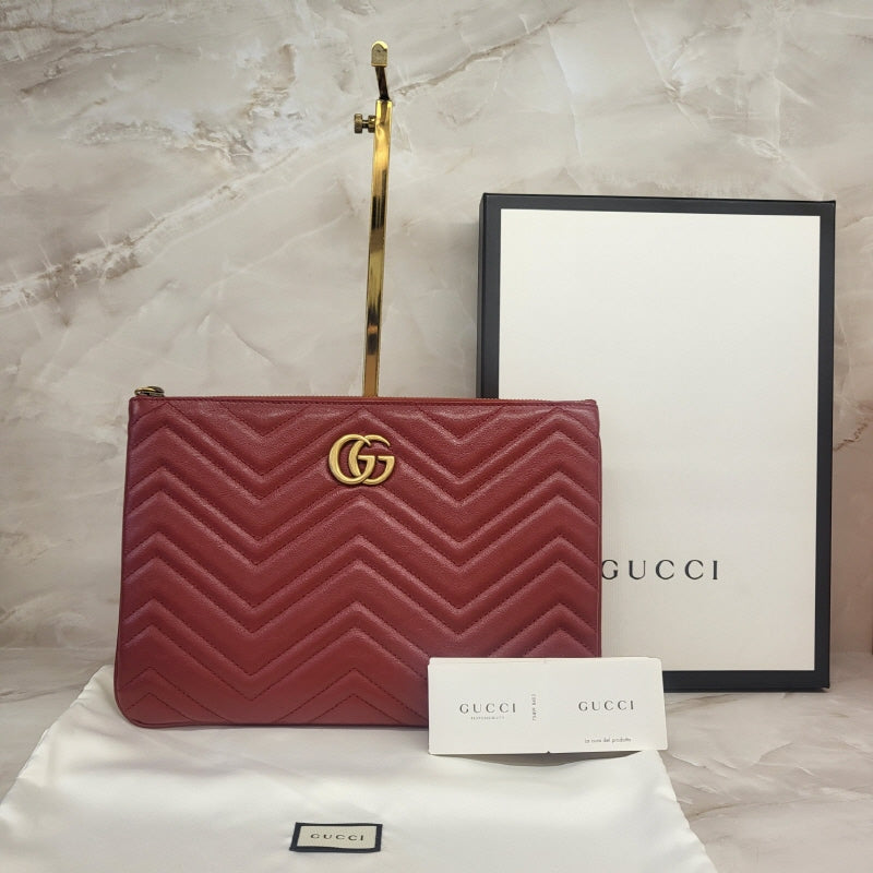 Gucci Red Matelassé GG Marmont Clutch 525541 135870064