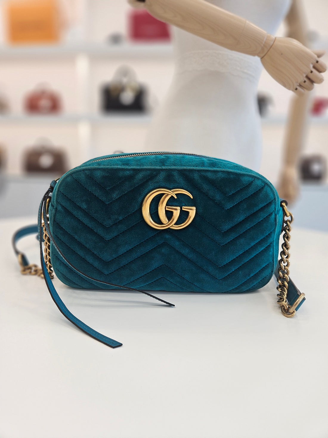 Gucci GG Green Velvet Marmont Matelassé Small Crossbody Bag NBS7220904S 138568879