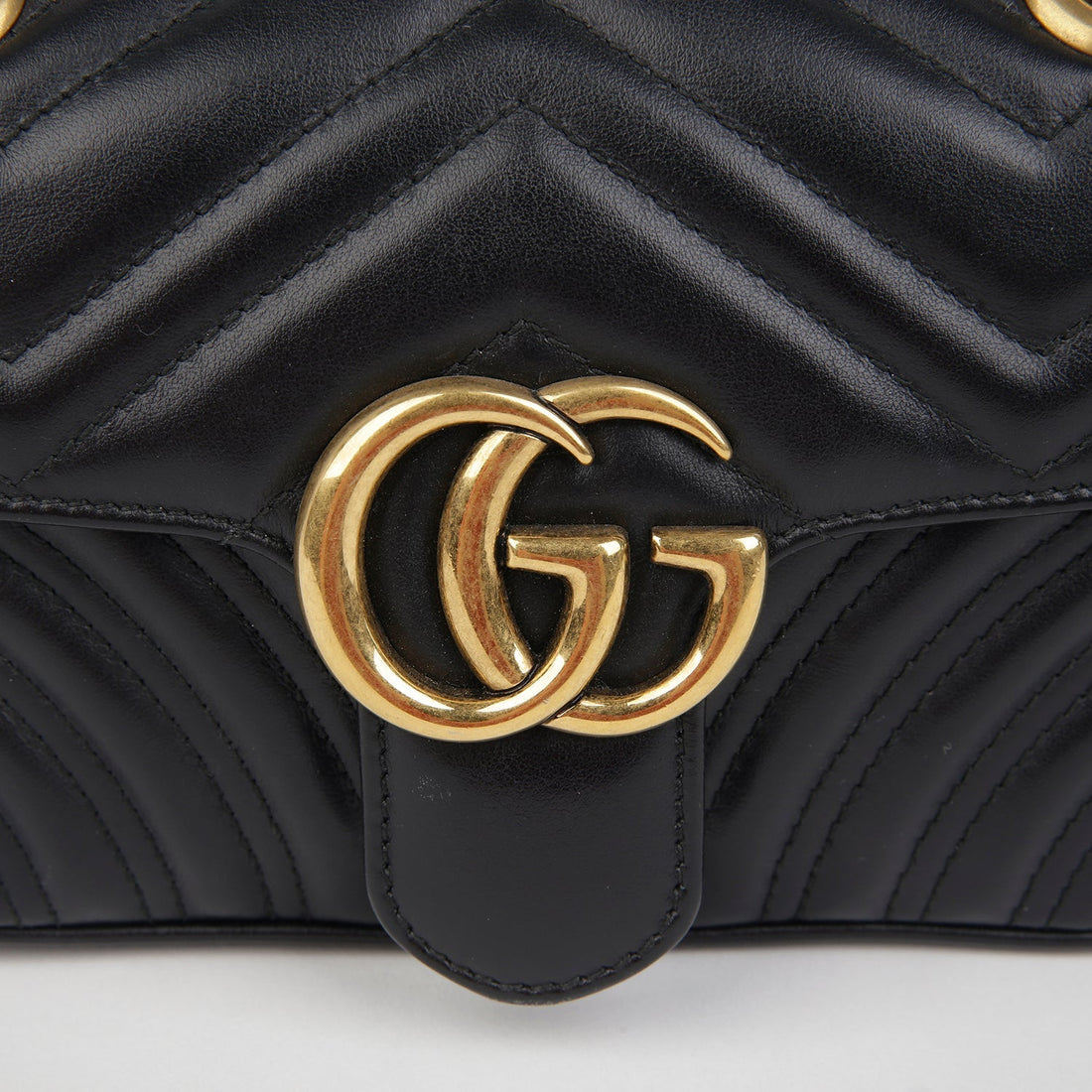 Gucci GG Marmont Mini Shoulder Crossbody Bag 446744 142603254