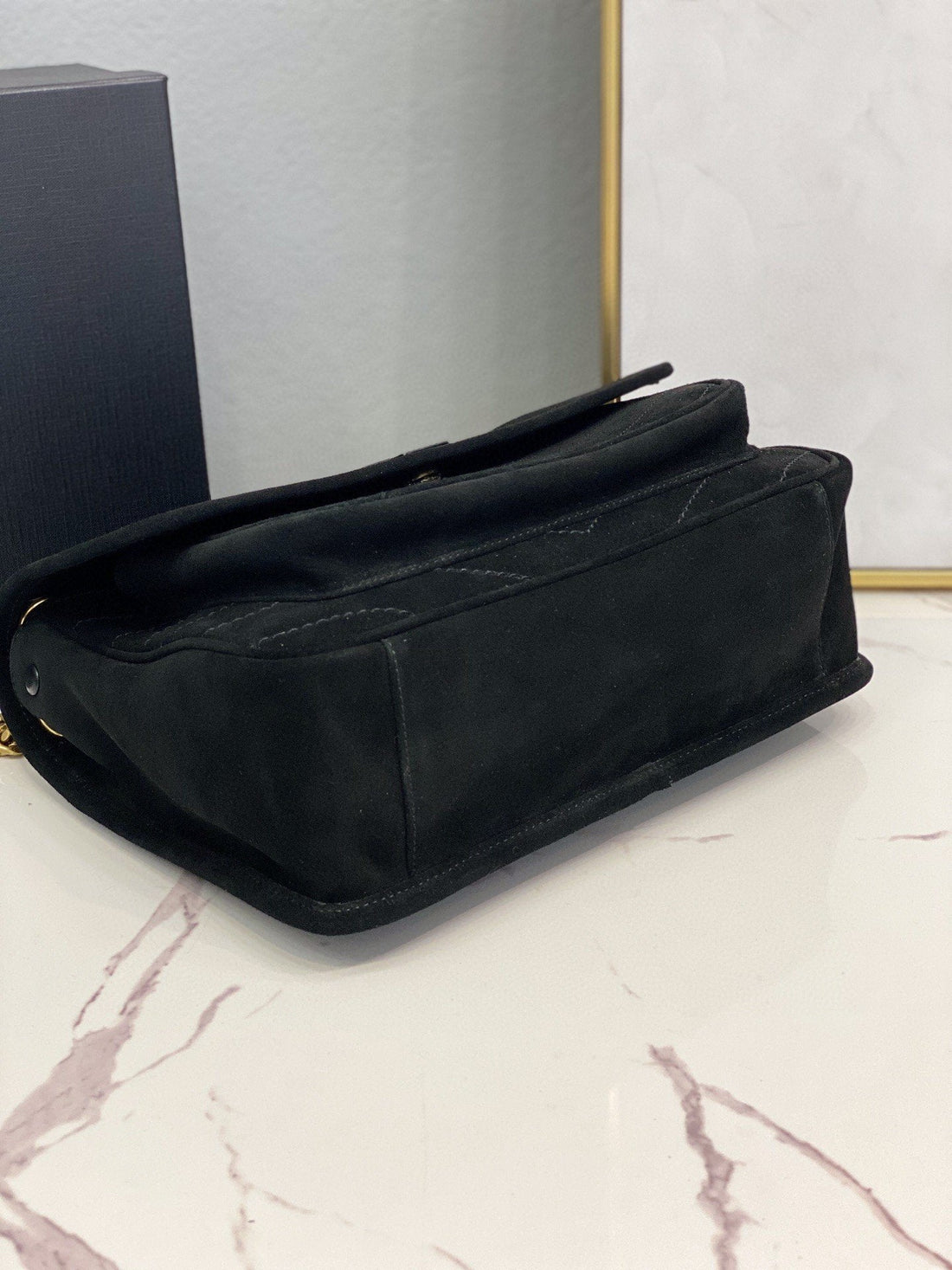 Yves Saint Laurent Niki Medium Chain Bag Black