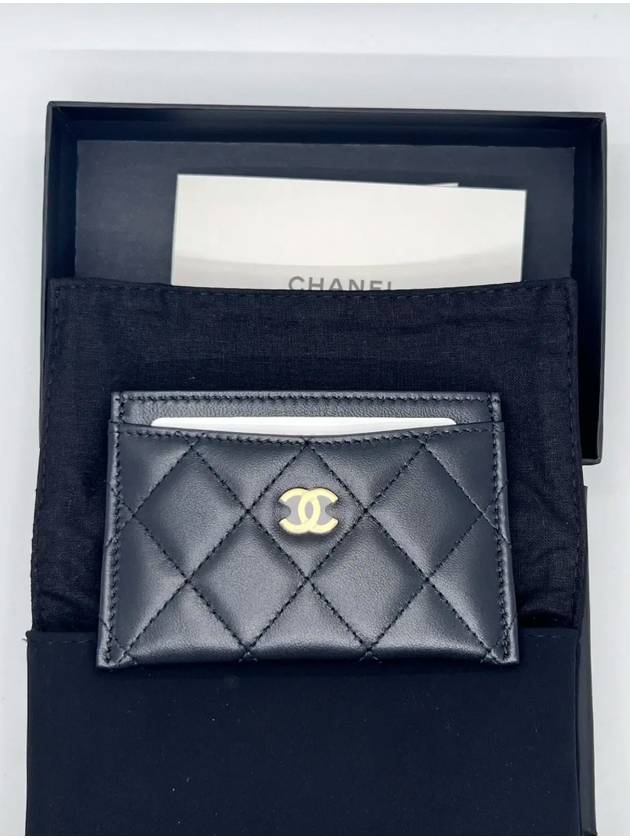 Classic Gold CC Logo Lambskin Card Holder Black Chanel