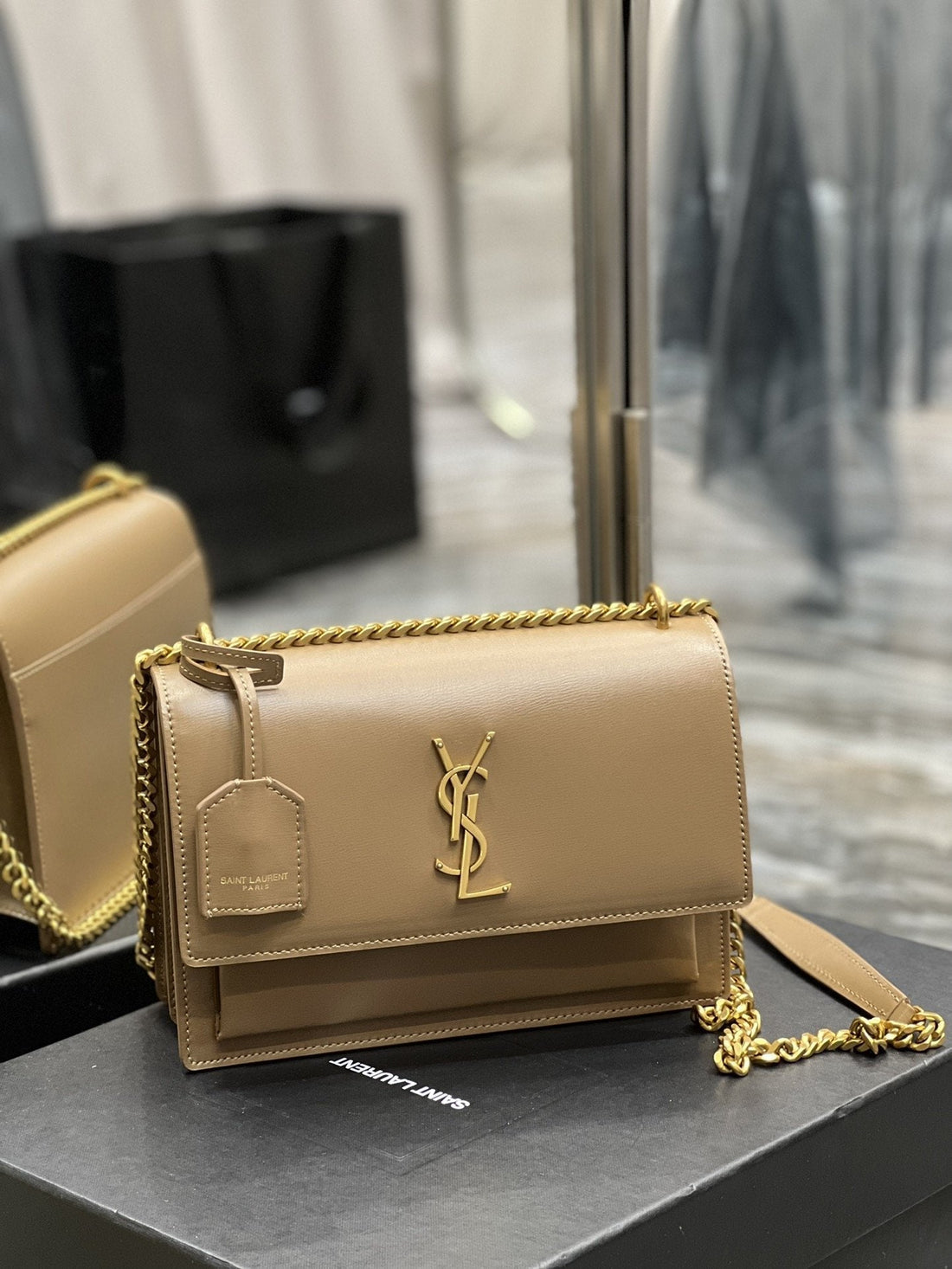 Yves Saint Laurent Sunset Medium Chain Bag