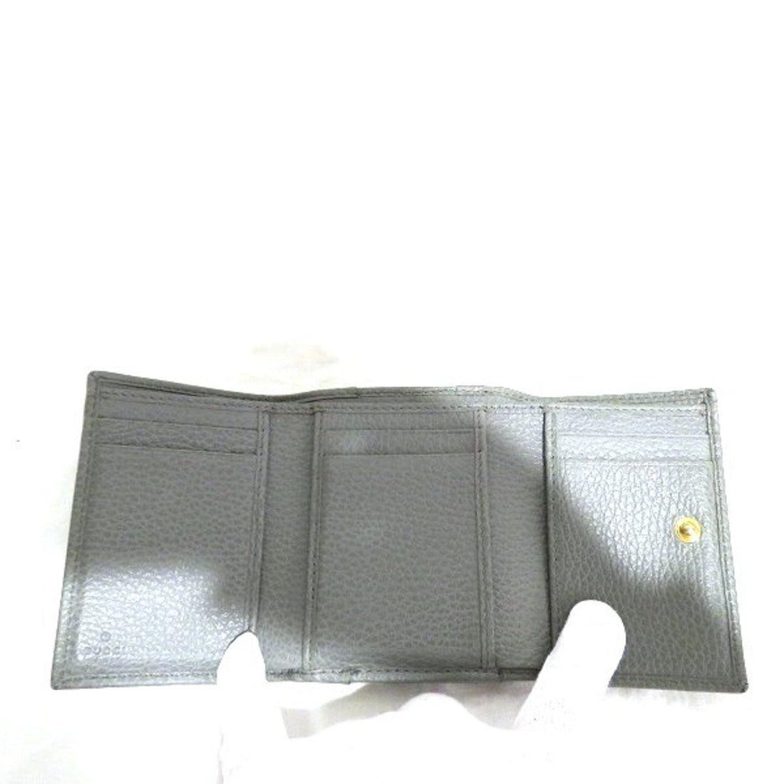 Gucci Gray Leather Wallet (Tri-Fold)