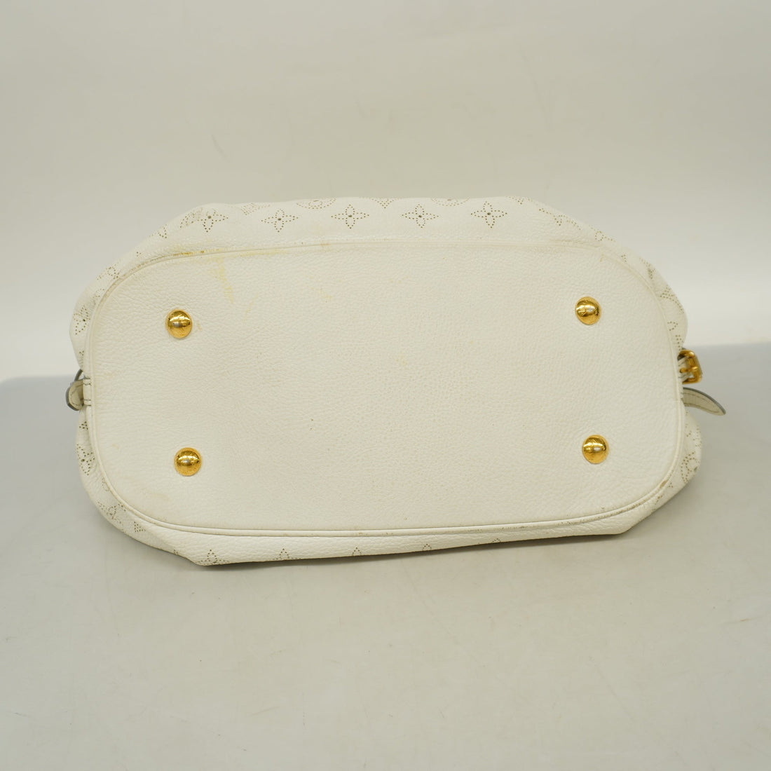 Louis VuittonAuth  Mahina Tote Bag XL M95715 Women's Tote Bag Blanc