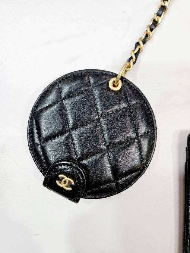 Mark Pearl Chain Organizer Black Lambskin Card Wallet Exhibition Grade AP2230 Chanel