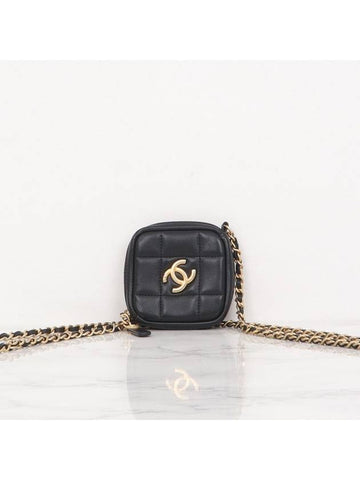 Diamond chain mini cross bag AP1926 Chanel