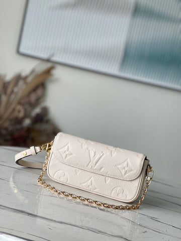 Beaunoirr Lu-Vi bags - 4164