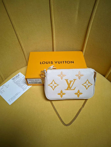 Beaunoirr - LV Bags -  2470