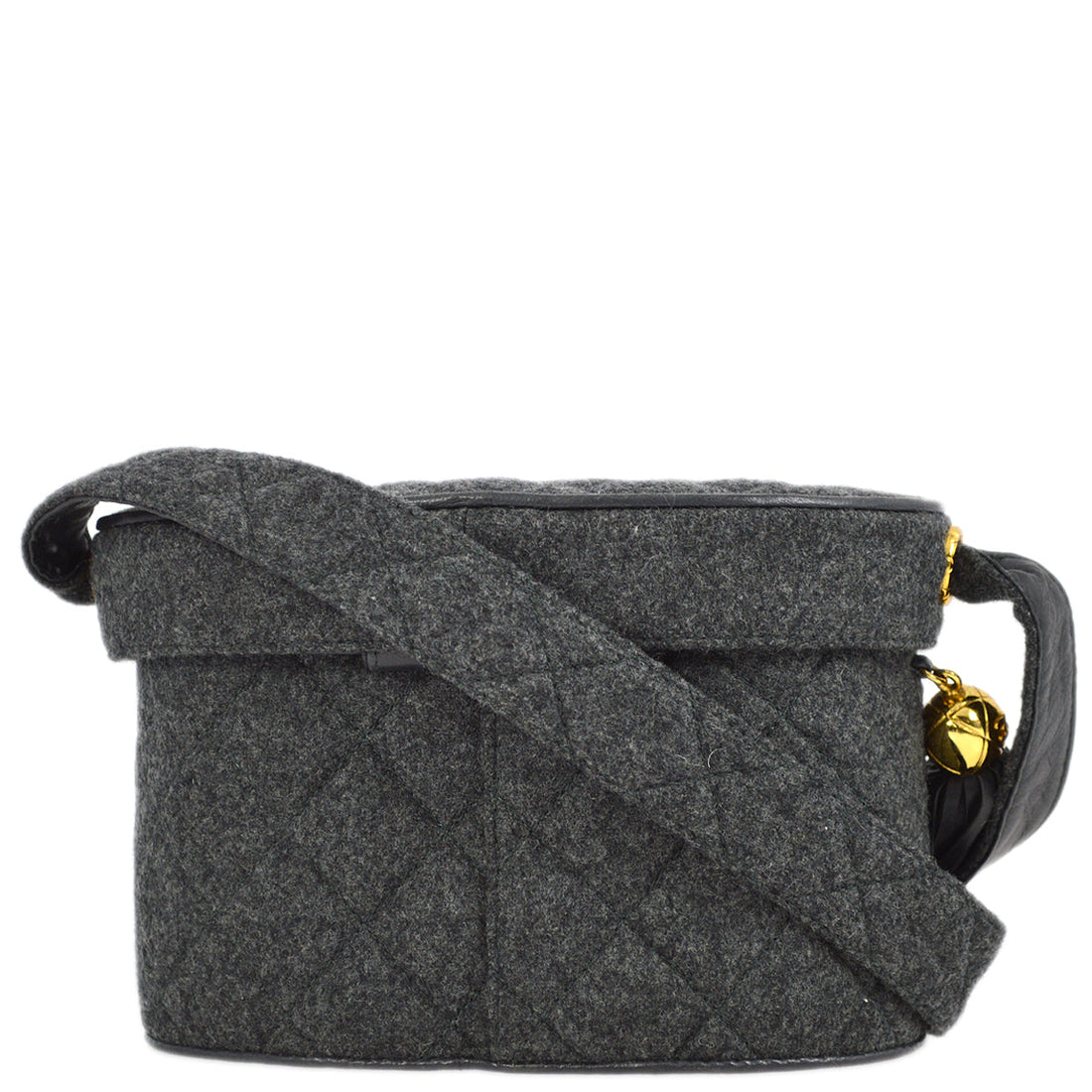 New 1:1 Rep Top Quality Chanel 1991-1994 Gray Felt Shoulder Bag