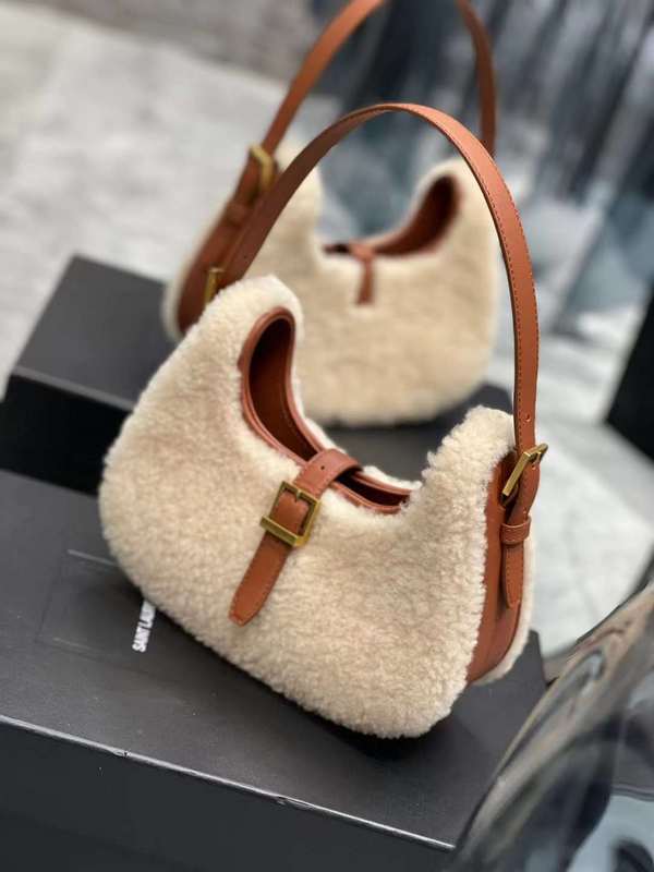 Yves Saint Laurent - Bags