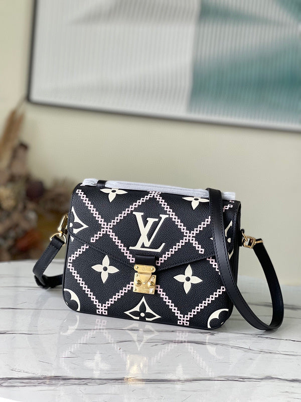 Beaunoirr Lu-Vi bags - 5402