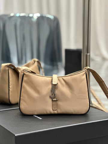 Beaunoirr - Yves Saint Laurent - Bags -