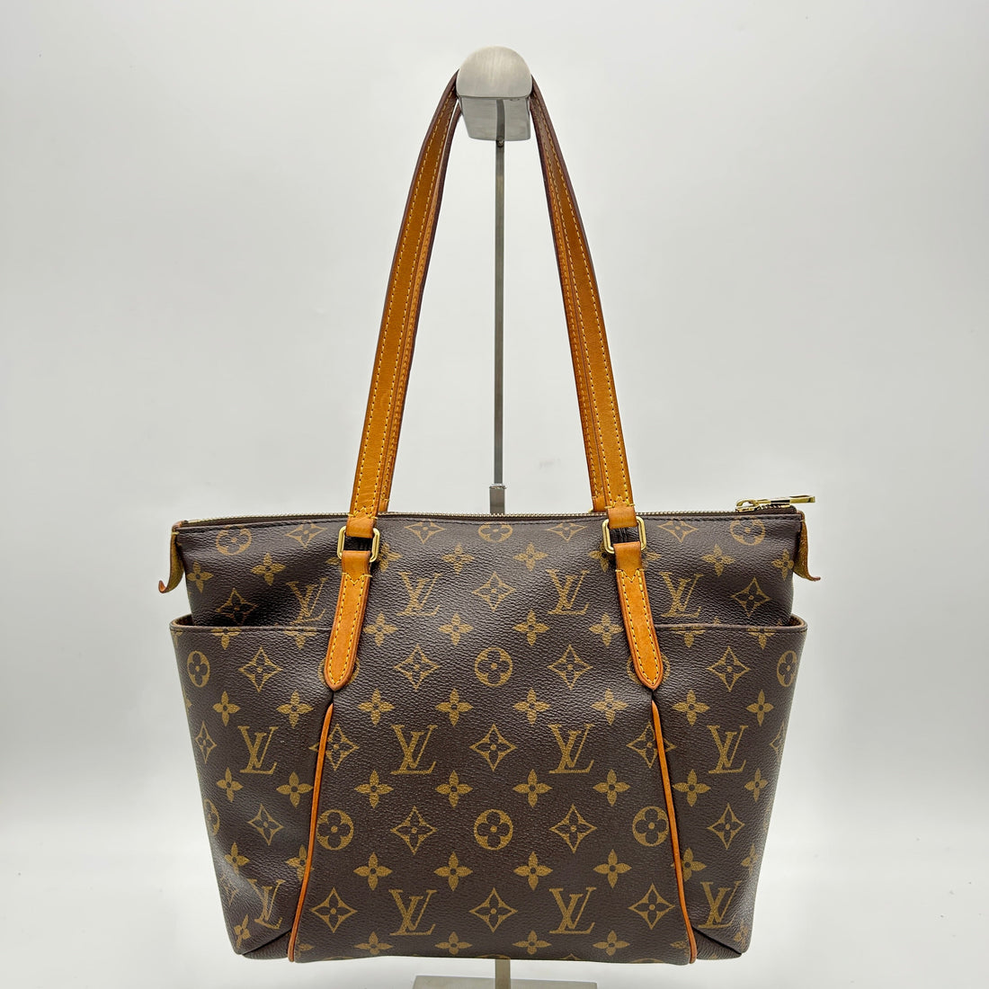 LOUIS VUITTON Monogram Totally PM LA4376