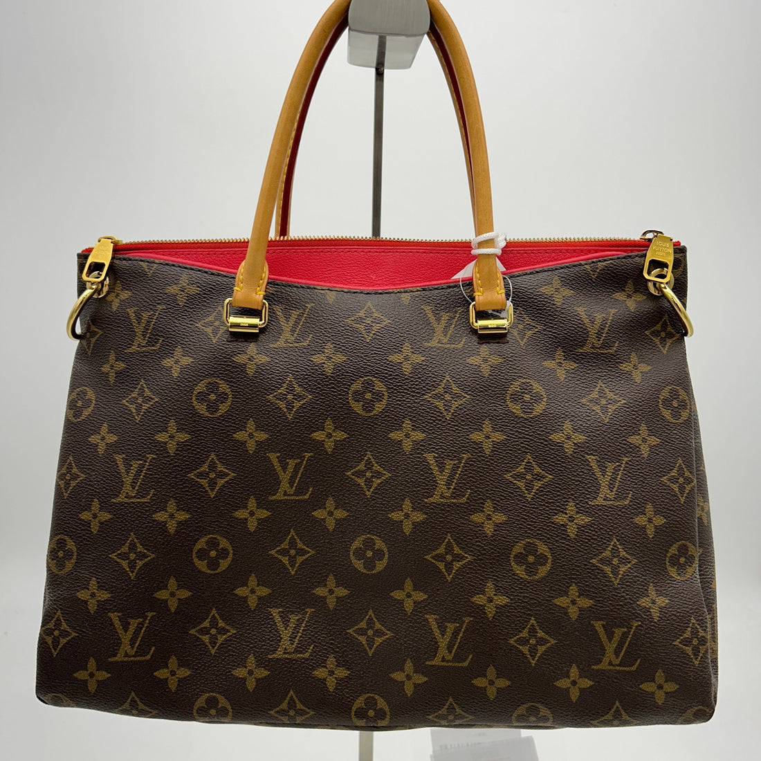 Louis Vuitton Monogram Pallas PM Handbag LA26612
