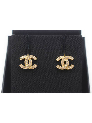 Classic cc logo earrings gold crystal A88429 Chanel