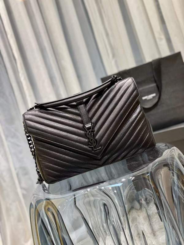Yves Saint Laurent - Bags