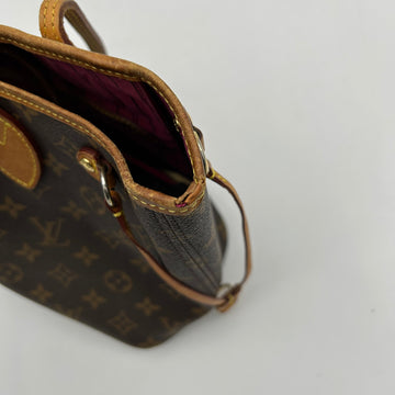 Louis Vuitton Neverfull MM Monogram Brown Shoulder Tote Bag