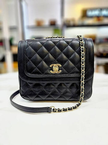 Season Lambskin Black Gold Chain Flap Bag 26th A57895 Chanel