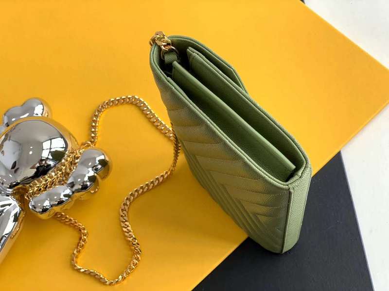 Yves Saint Laurent - Bags