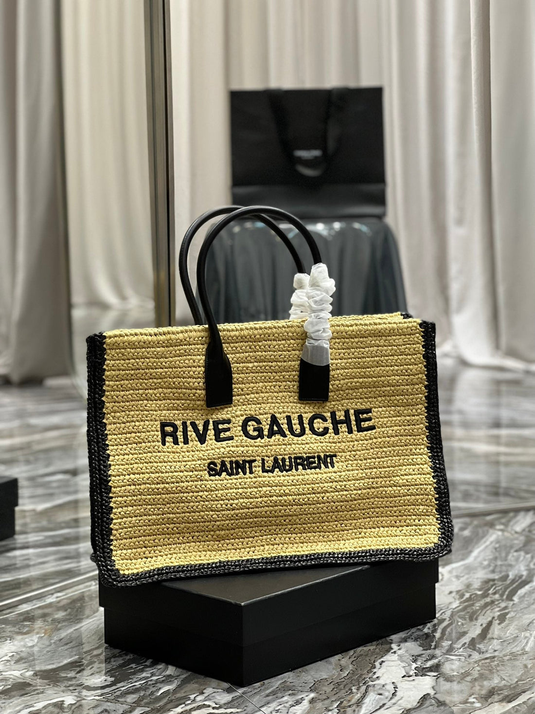Yves Saint Laurent Rive Gauche Tote Bag In Raffia