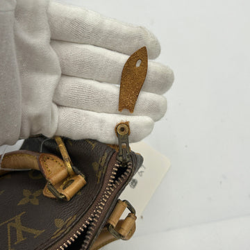 LOUIS VUITTON Monogram Mini Speedy Pouch lv9949gg