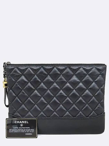 A84287 Black  Leather Quilted Gabriel New Medium Clutch Bag Chanel