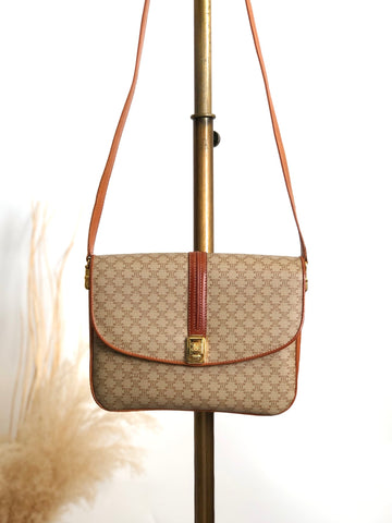 CELINE Macadam Front Buckle Shoulder bag Beige New 1:1 ezjmir