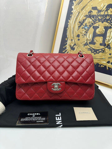 Chanel Classic Flap CF Medium Bag red 107784