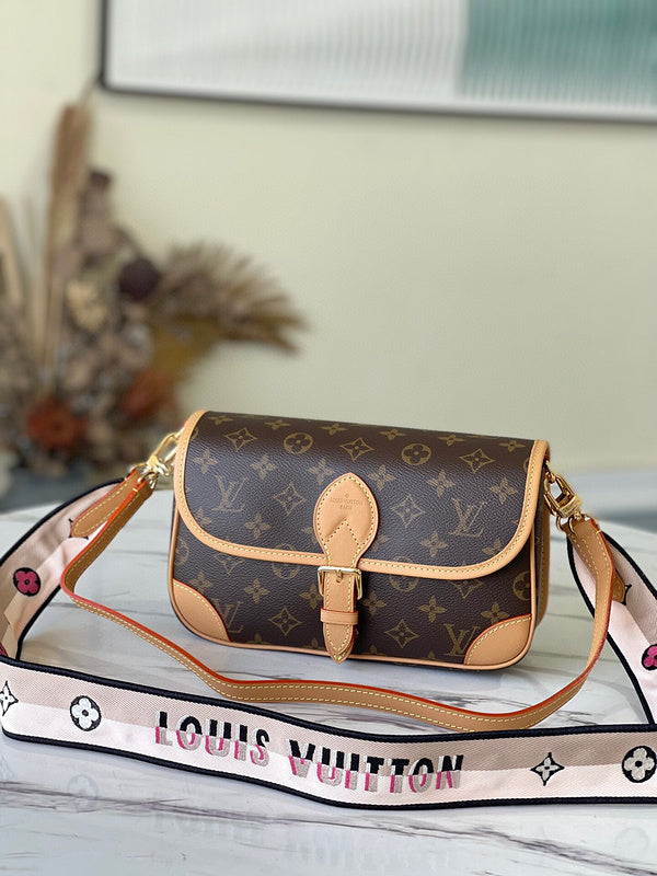 Beaunoirr Lu-Vi bags - 5551