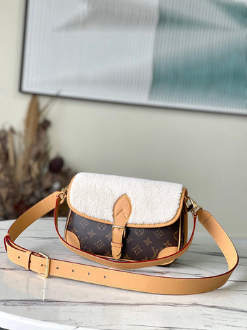 Beaunoirr Lu-Vi bags - 4611
