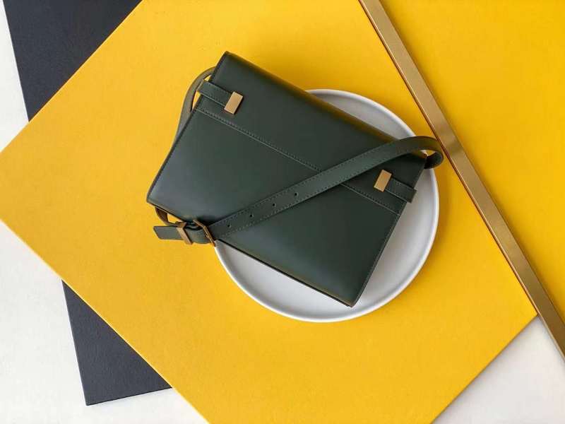Yves Saint Laurent - Bags