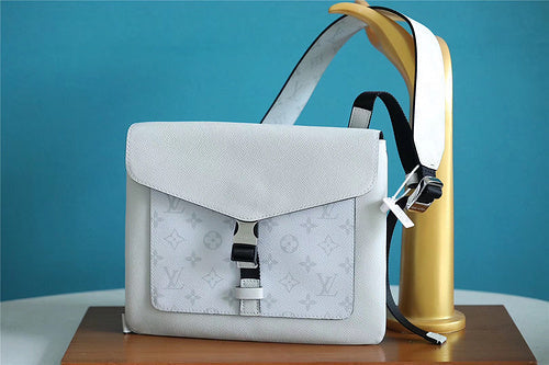 Beaunoirr Lu-Vi bags - 3280