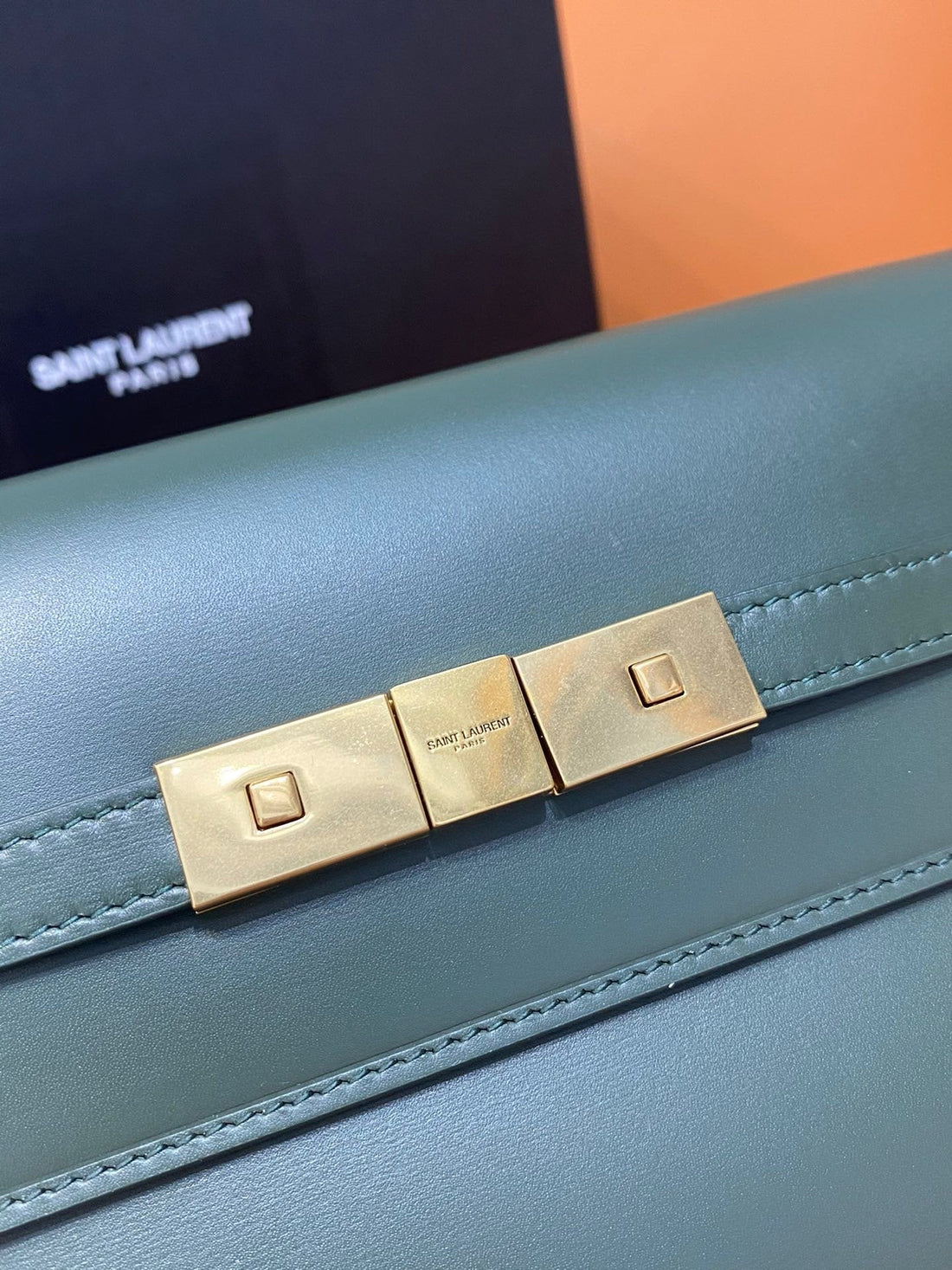 Yves Saint Laurent Manhattan Small Shoulder Bag Dark