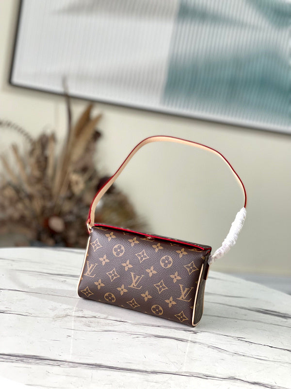 Beaunoirr Lu-Vi bags - 4793
